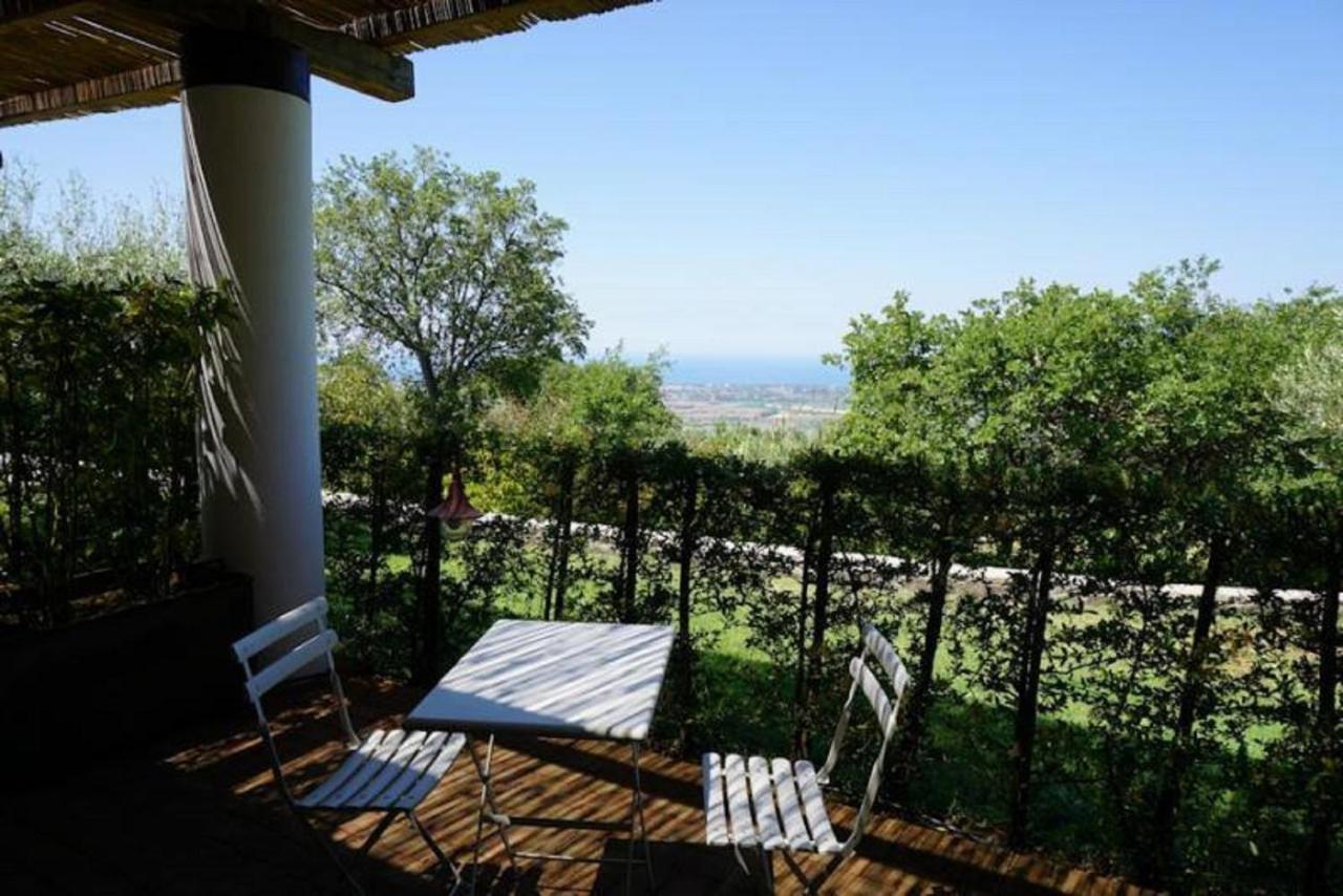 Hotel Borgo La Pietraia Paestum Esterno foto