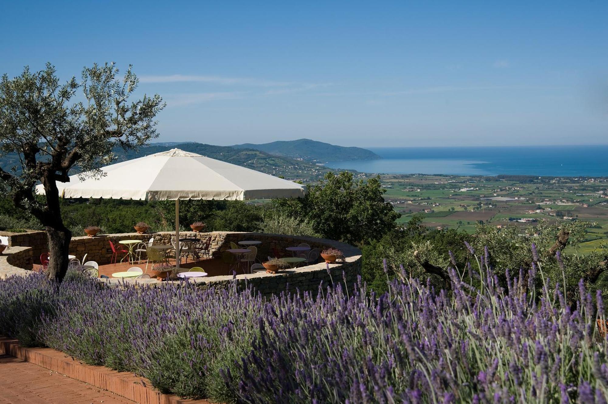 Hotel Borgo La Pietraia Paestum Esterno foto
