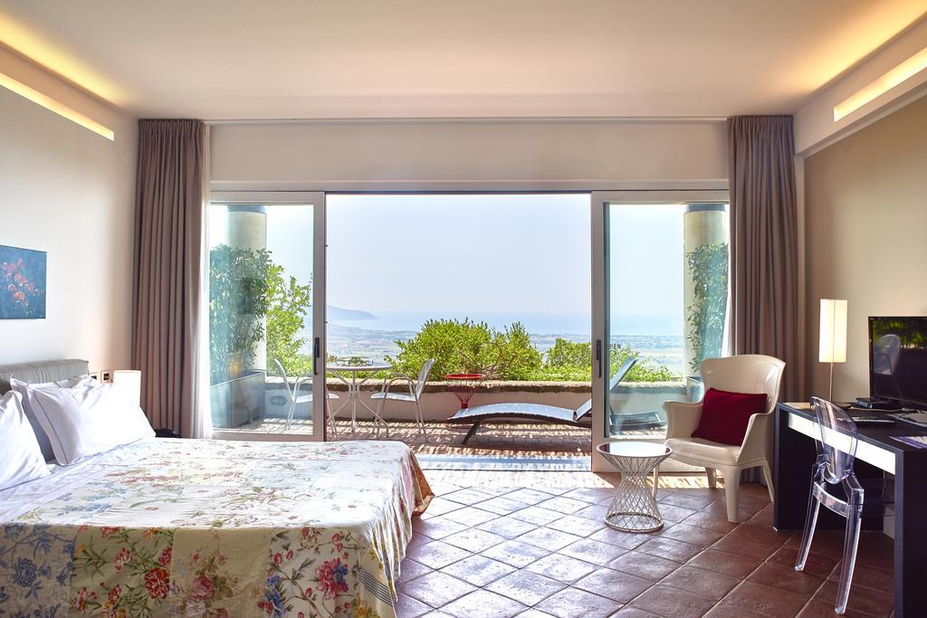 Hotel Borgo La Pietraia Paestum Esterno foto